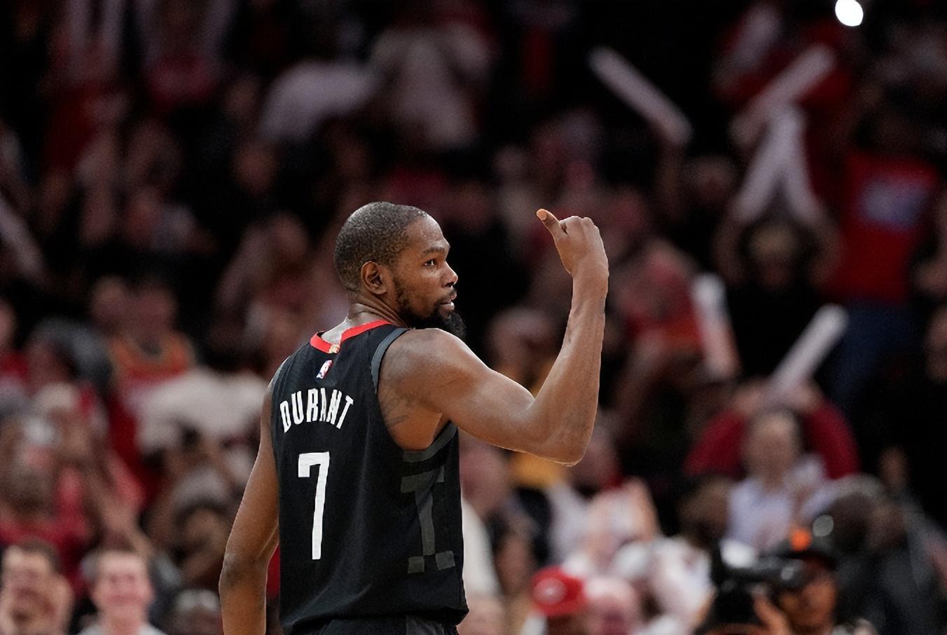 世俱杯竞猜APP-杜兰特挣扎！火箭惨遭联盟第一双杀，SGA创NBA第2神迹，阿门16中4