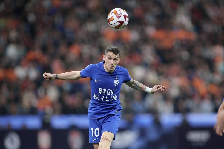 津媒：斯坦丘加盟英博中前场实力明显提升，个人状态并不需担心